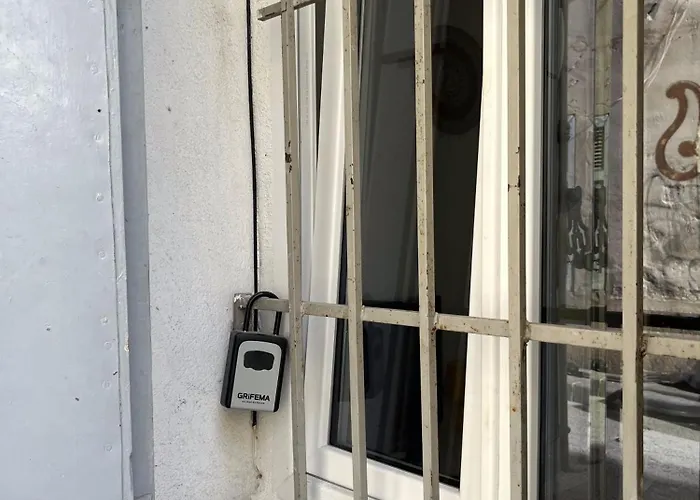 Equipe Confort Proche De Toutes Commodites * La Seyne-sur-Mer