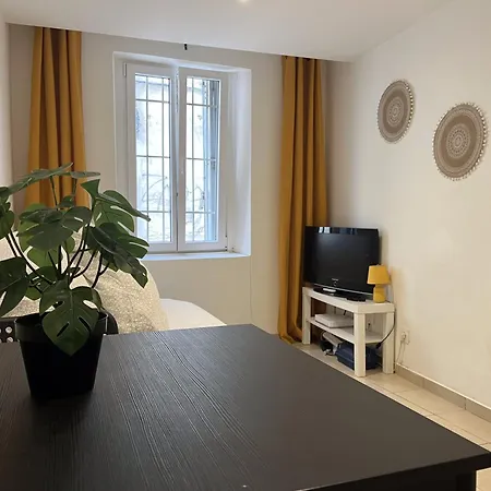 Equipe Confort Proche De Toutes Commodites דירה *