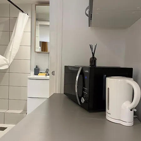 Equipe Confort Proche De Toutes Commodites *